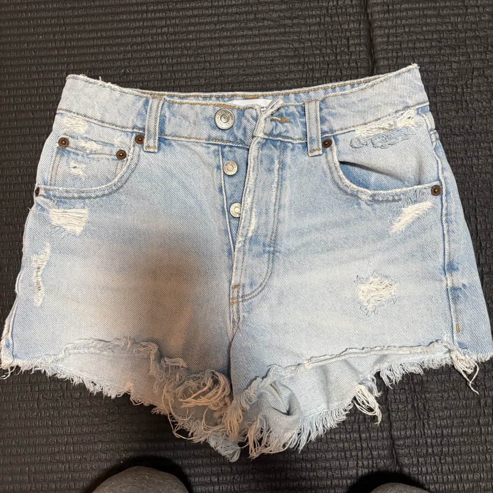 Zara distressed high waisted cropped denim short 00